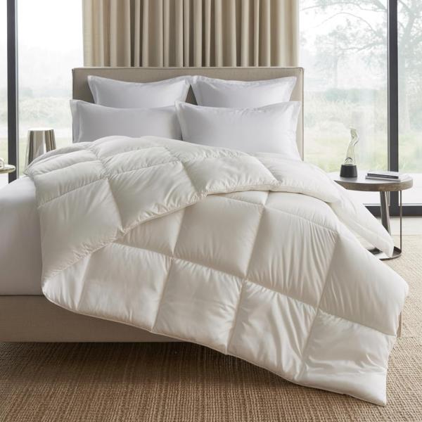 Haprer Grey Quilt Set