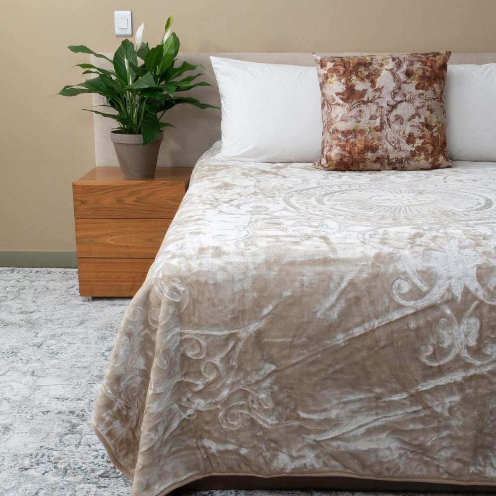 Dreamsoft Eggshell Blanket
